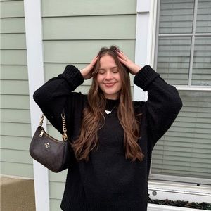 Meet your Posher, Kayla